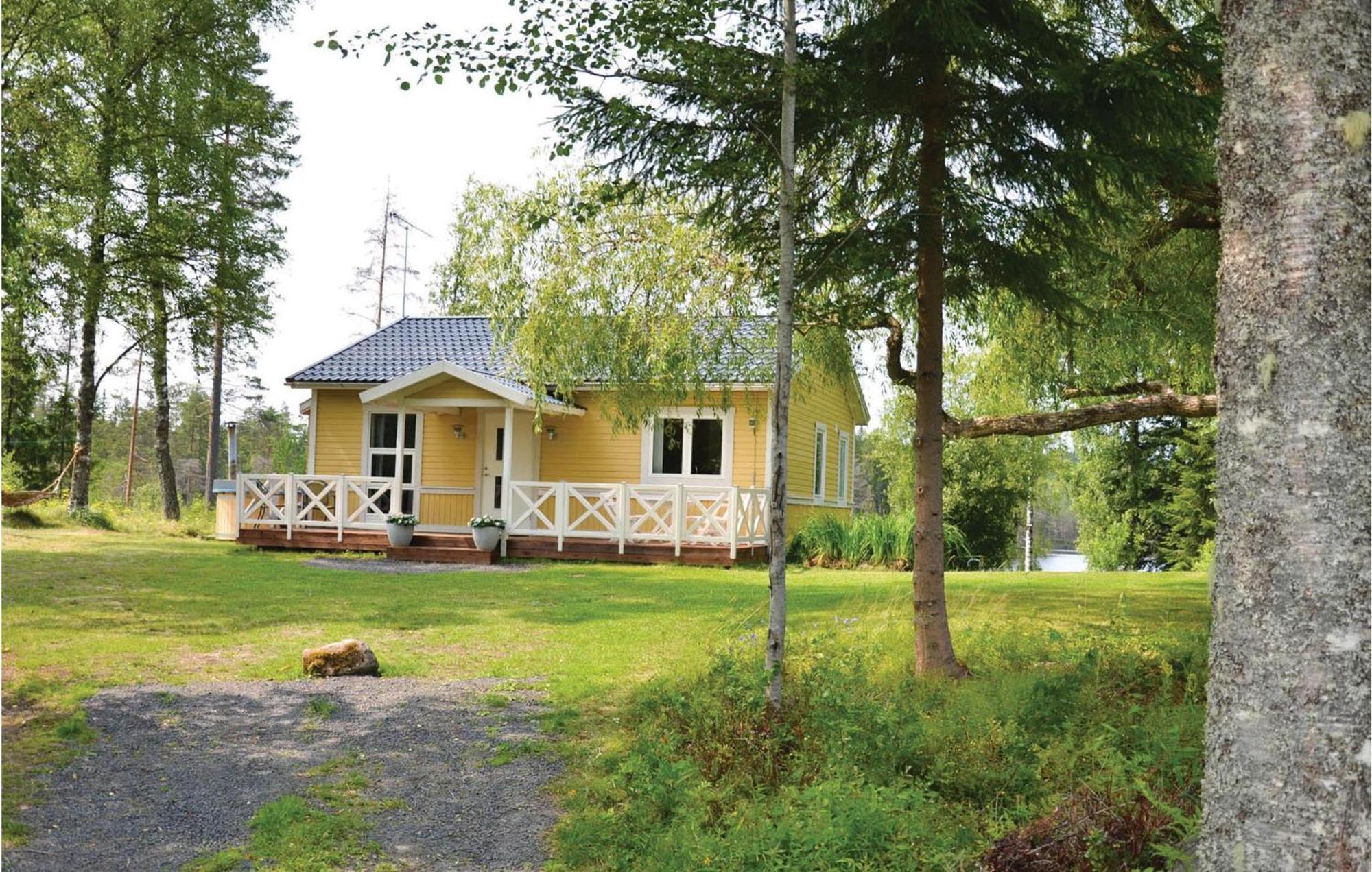 Nice Home In Sunne With Jacuzzi Alvsatern Kültér fotó